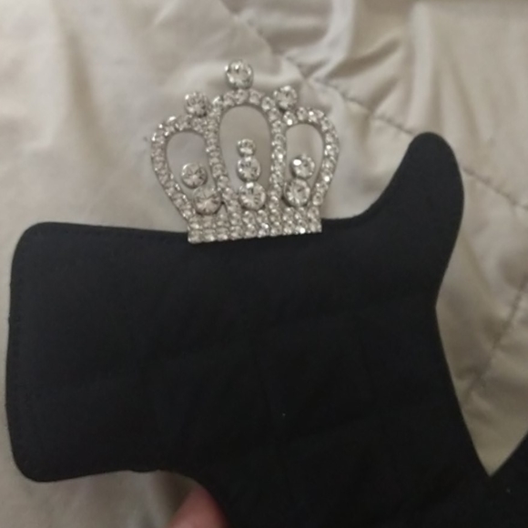 Dog Purse - Picture 3 of 4